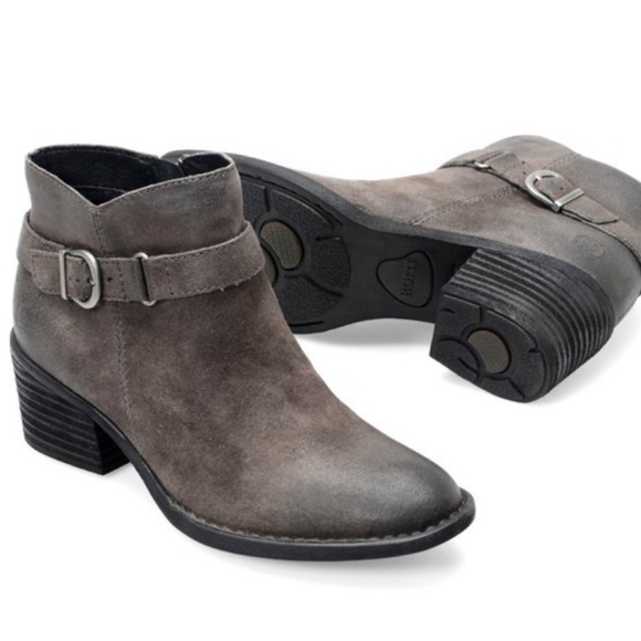 Born Women Adia Comfort Suede Ankle Heels boots shoes sz 8M - Picture 1 of 13